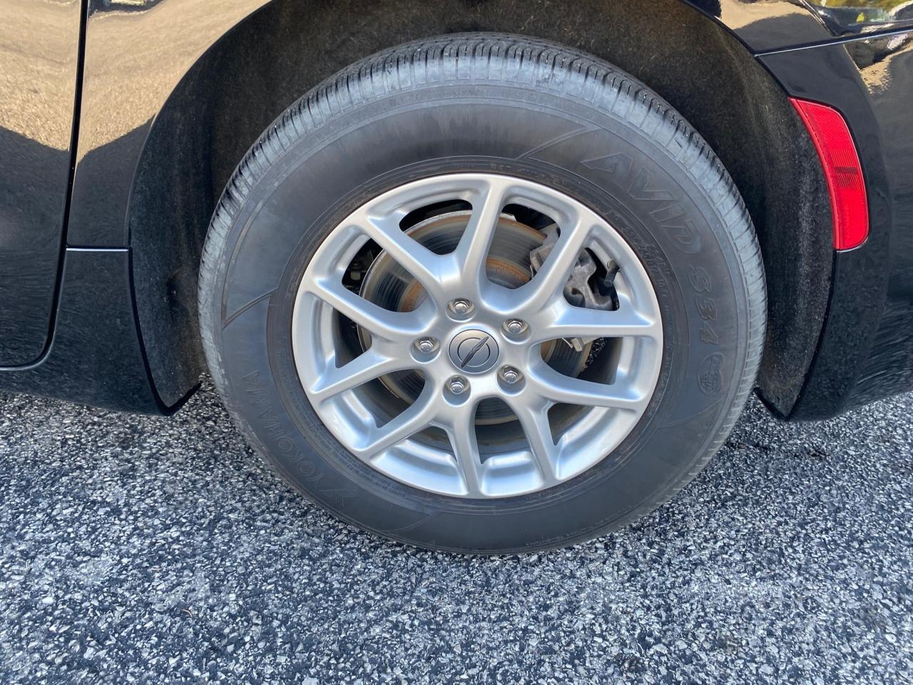 2024 Chrysler Grand Caravan SXT Photo