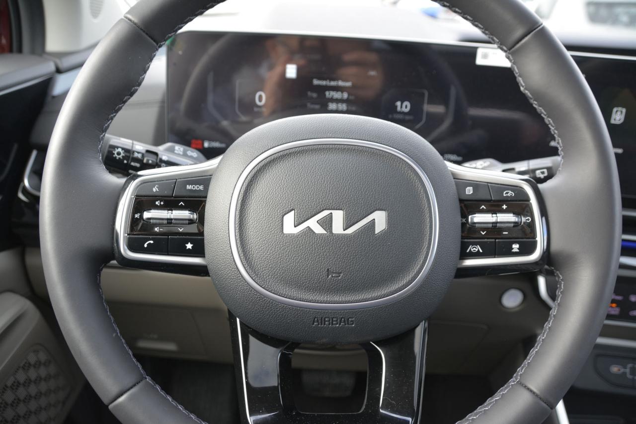 2026 Kia Carnival CARNIVAL SX Photo