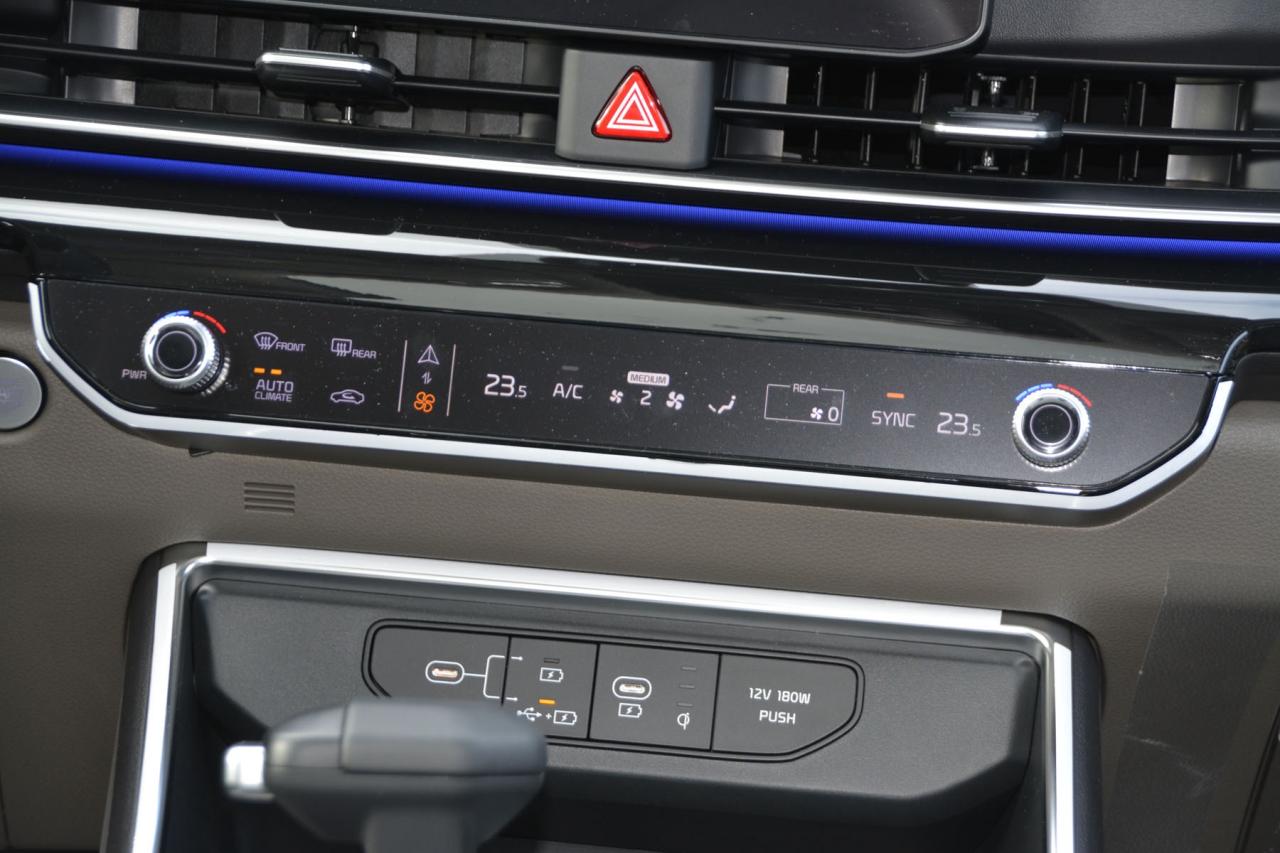 2026 Kia Carnival CARNIVAL SX Photo