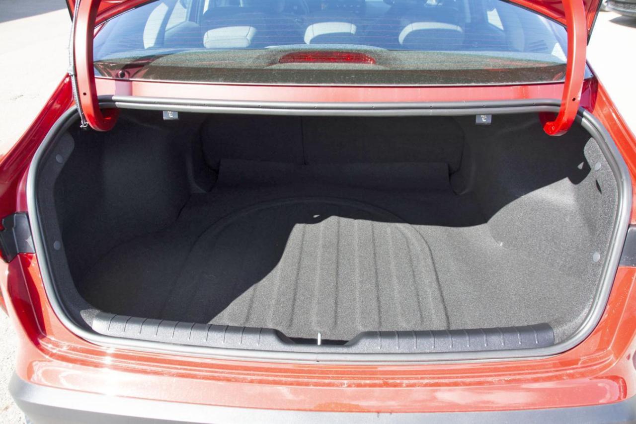 2025 Kia K4 EX Photo