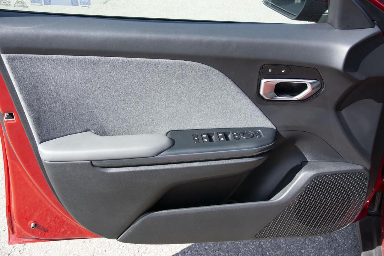 2025 Kia K4 EX Photo