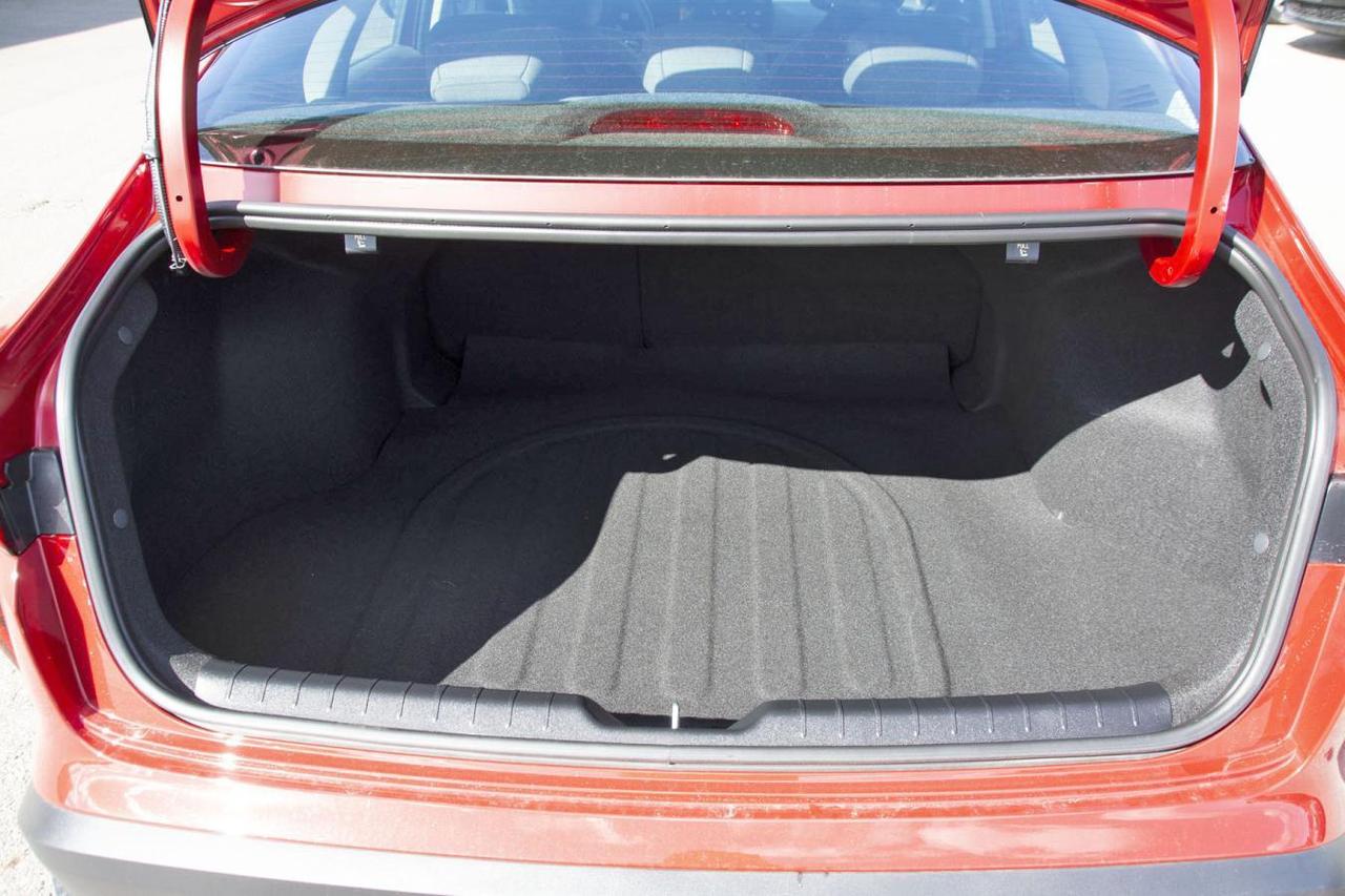 2025 Kia K4 EX Photo