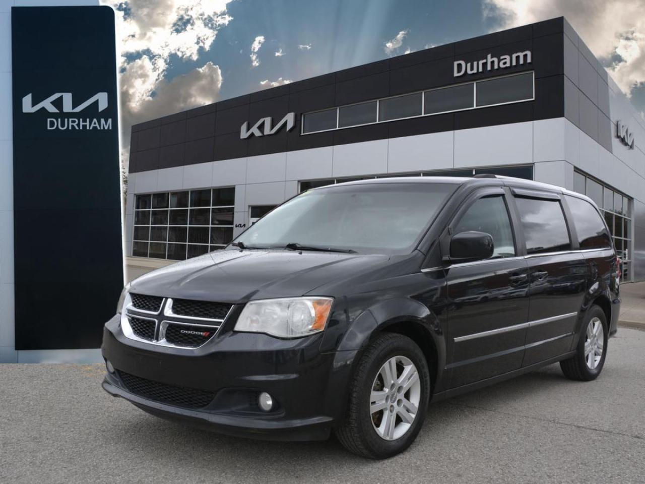 2017 Dodge Grand Caravan GRAND CREW CARAVAN Photo0