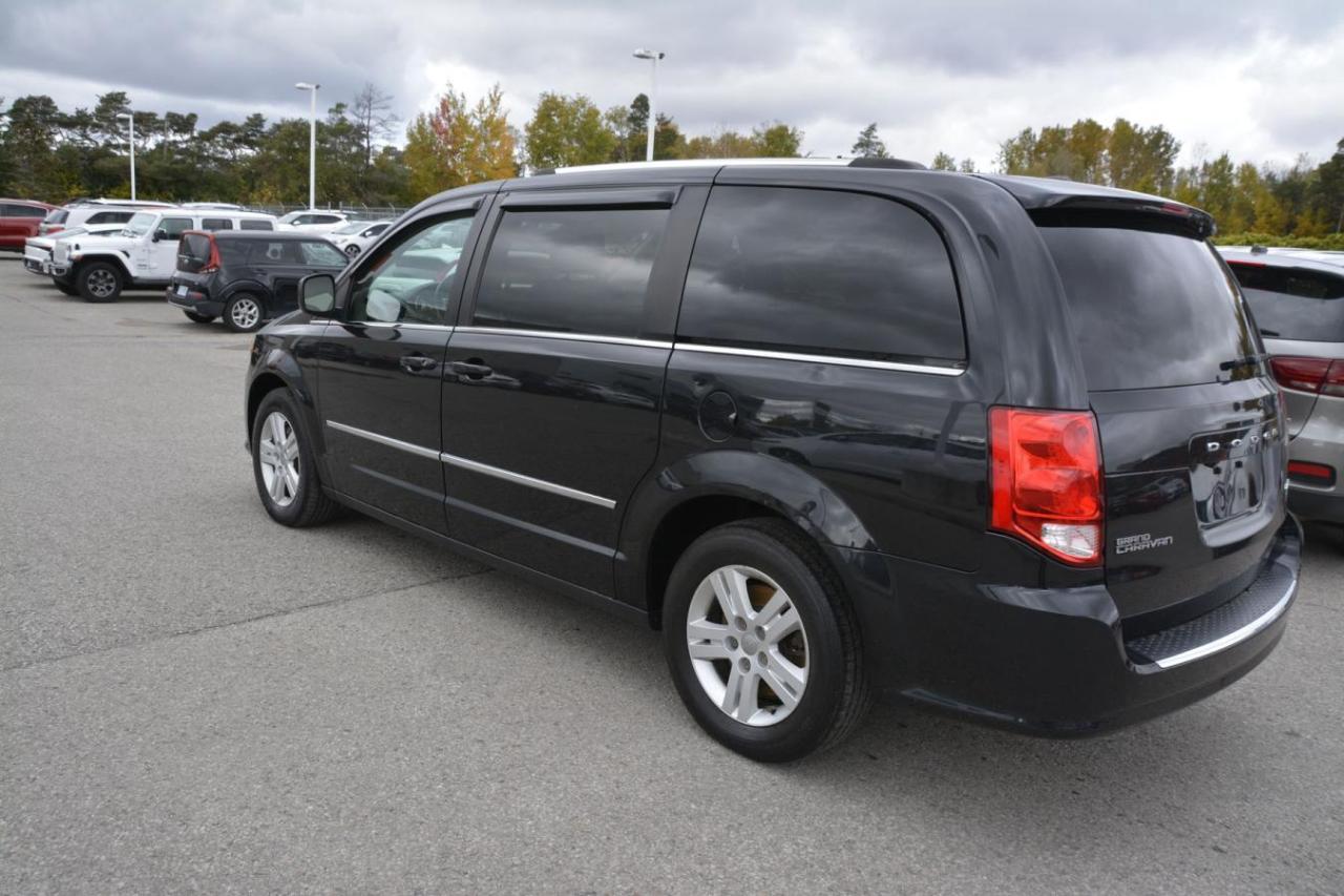2017 Dodge Grand Caravan GRAND CREW CARAVAN Photo