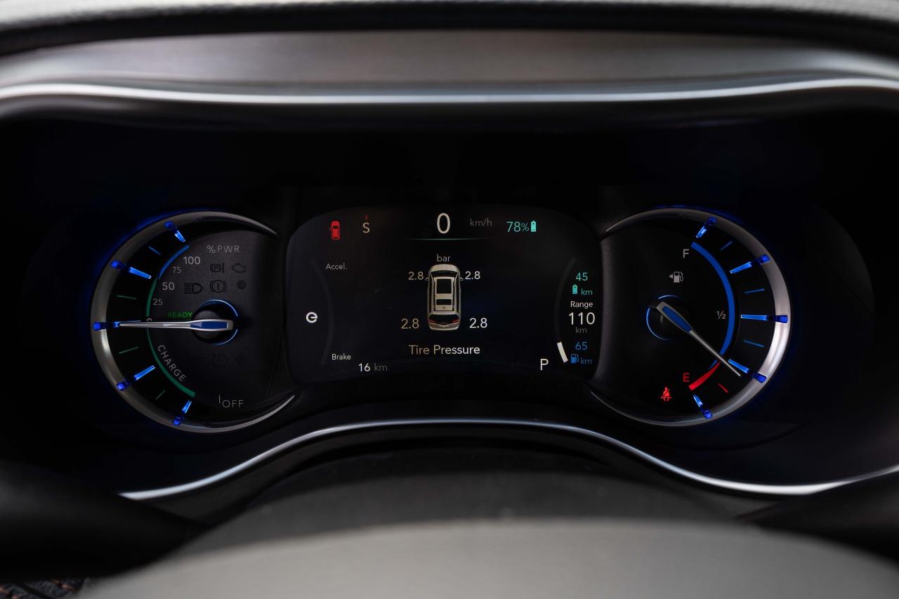 2024 Chrysler Pacifica Hybrid PINNACLE   PHEV   PREMIUM LEATHER SEATS Photo