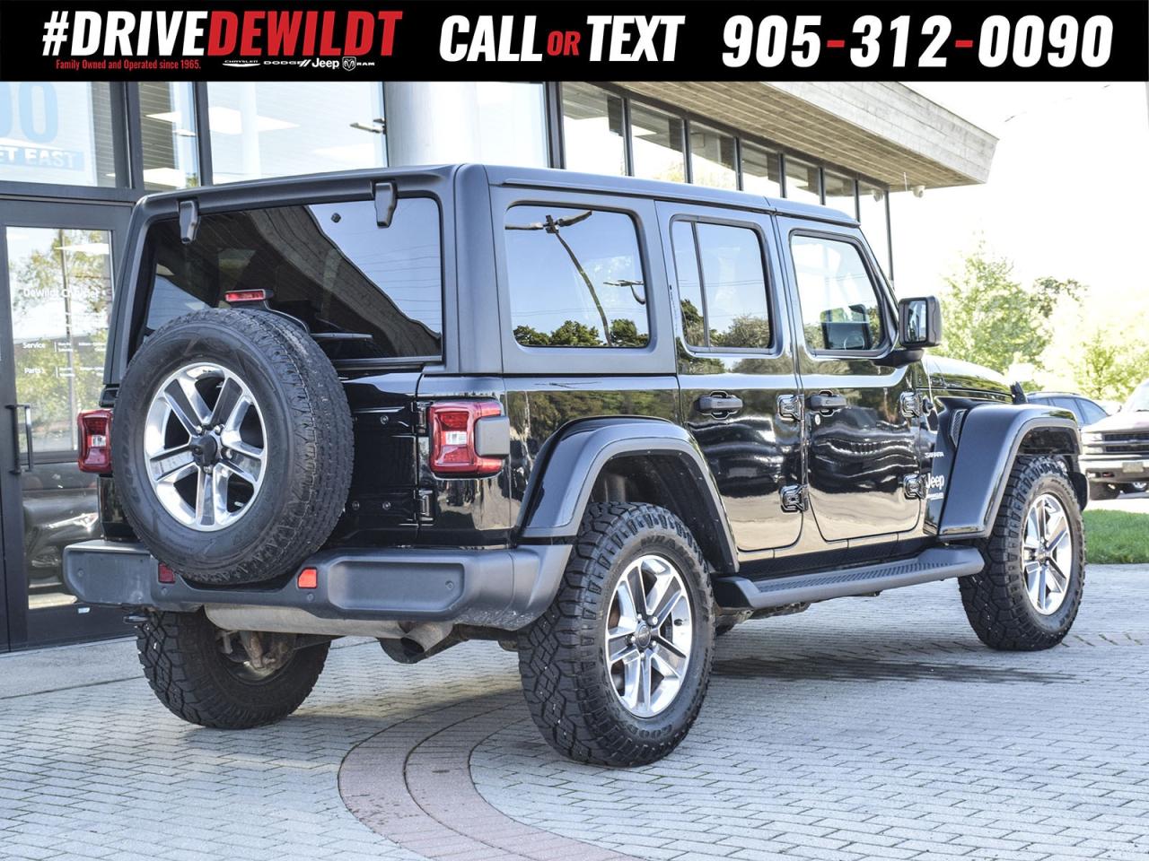 2020 Jeep WRANGLER UNLIMITED SAHARA   LEATHER SEATS   COLD WEATHER GRP Photo