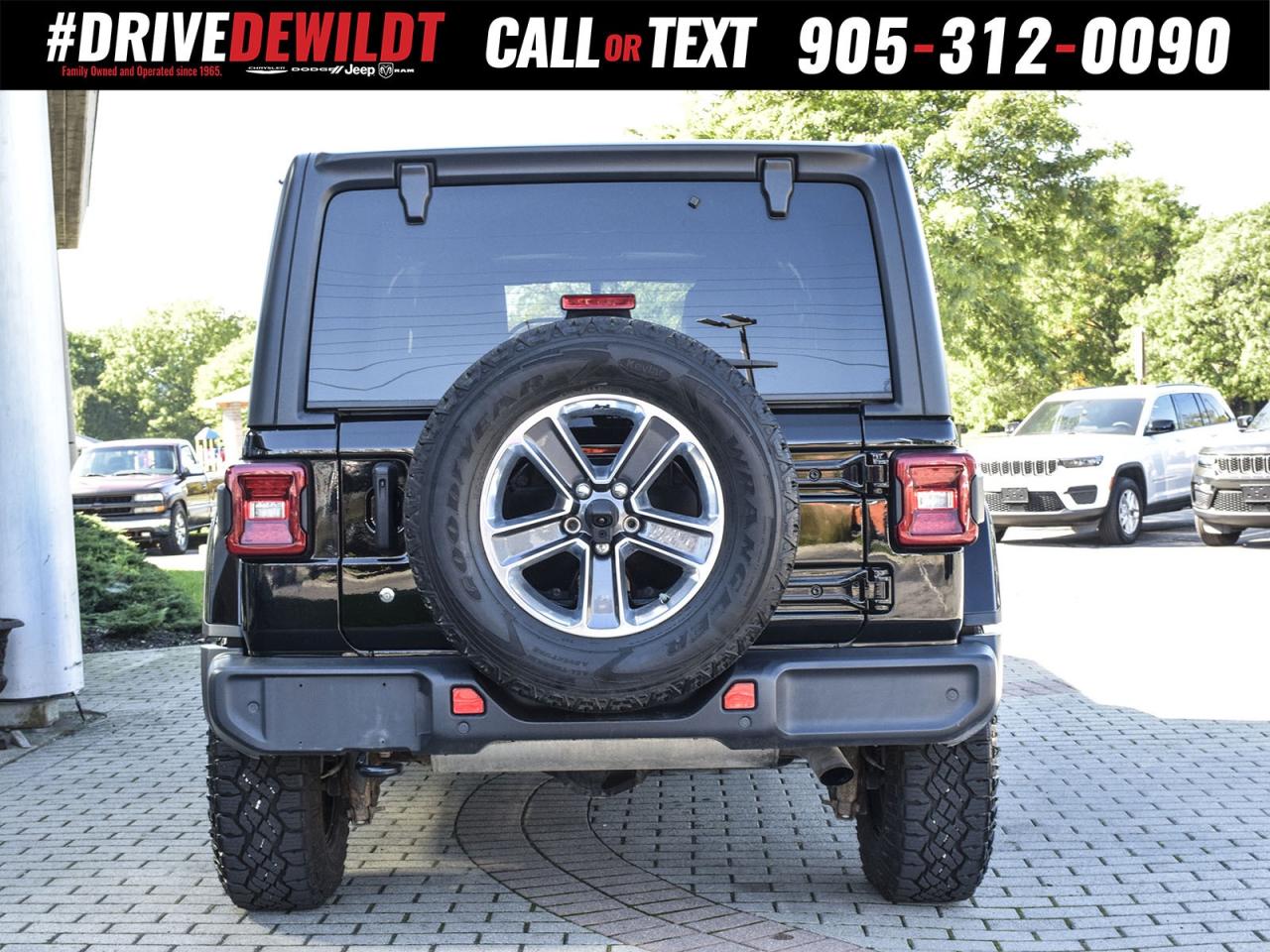 2020 Jeep WRANGLER UNLIMITED SAHARA   LEATHER SEATS   COLD WEATHER GRP Photo