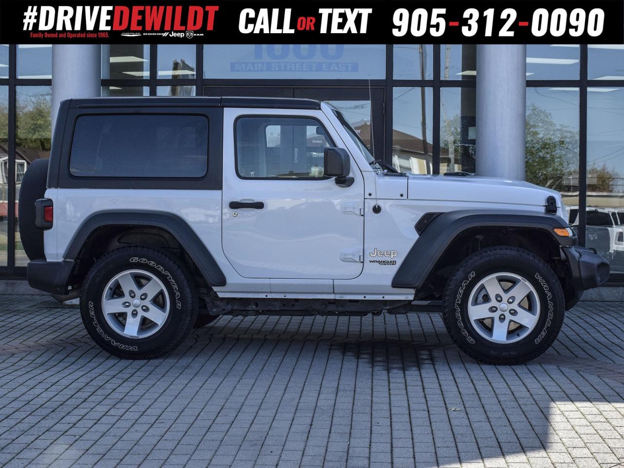 2020 Jeep Wrangler SPORT   MANUAL   ONE OWNER Photo4