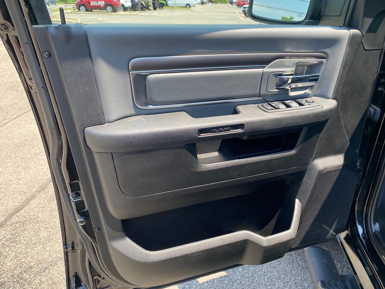 2022 RAM 1500 Classic SLT Photo