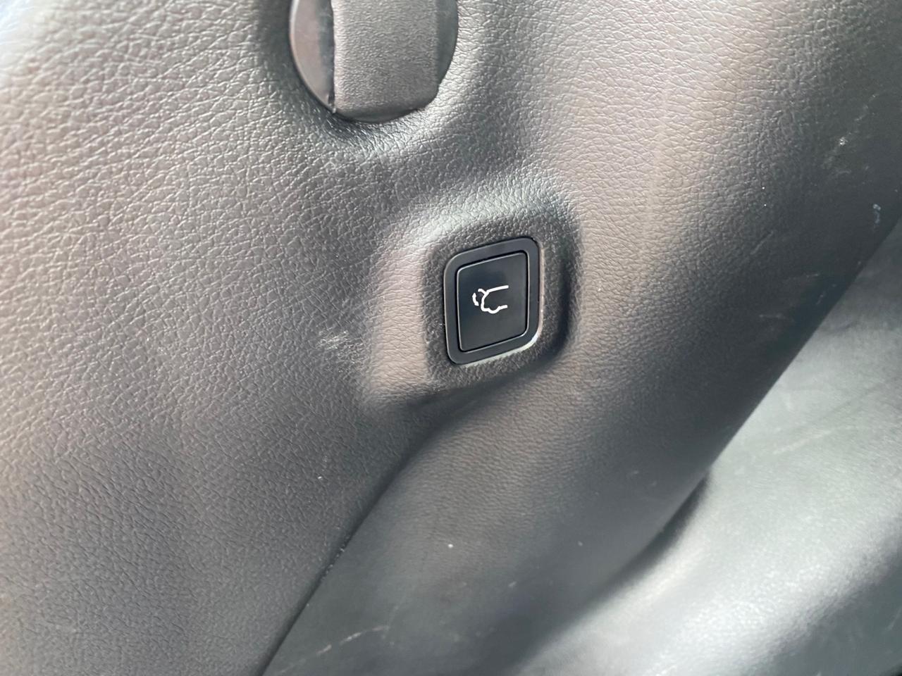 2019 Jeep Compass NORTH Photo