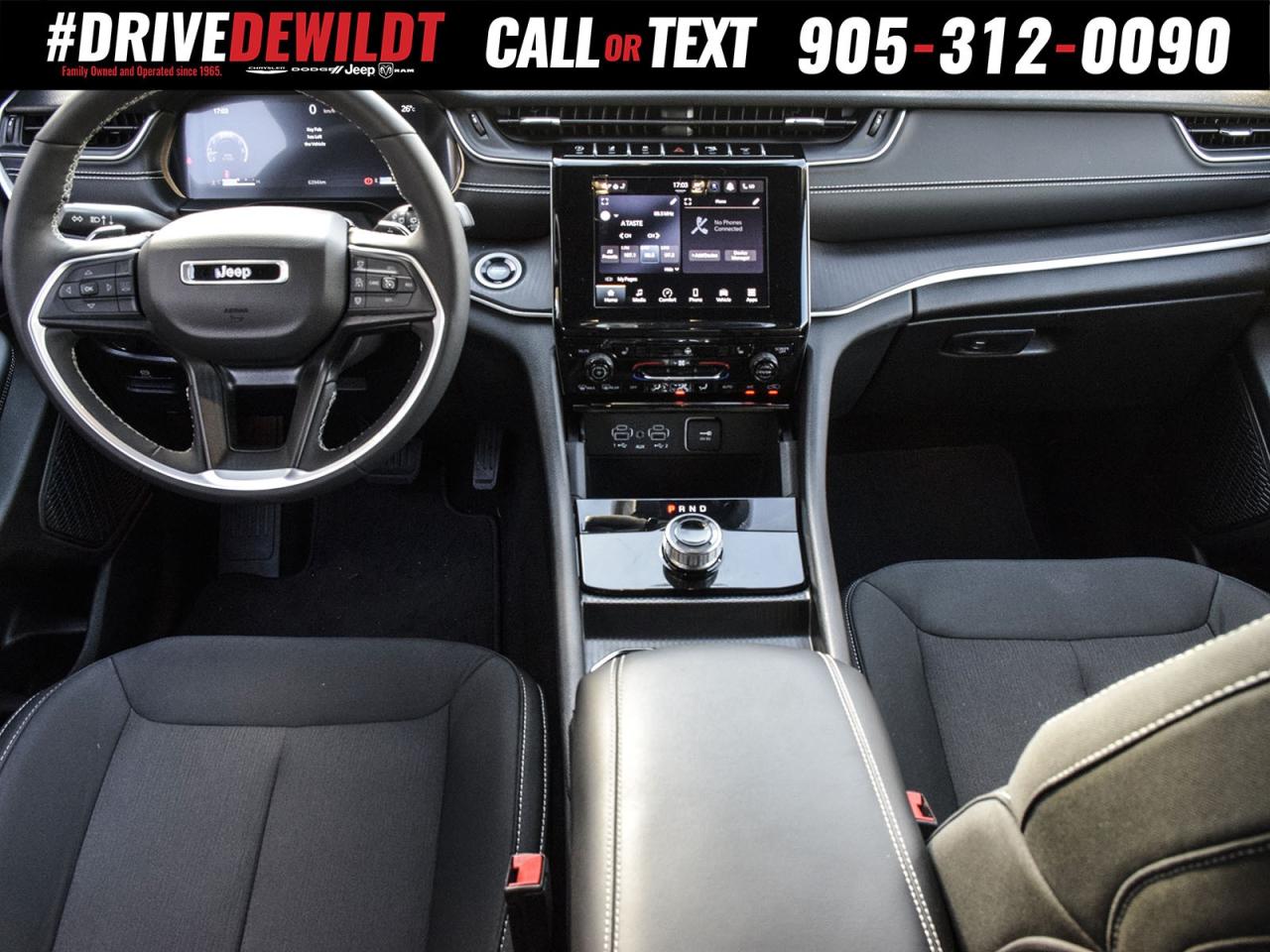 2024 Jeep Grand Cherokee LAREDO   POWER SUNROOF   LOW KM! Photo