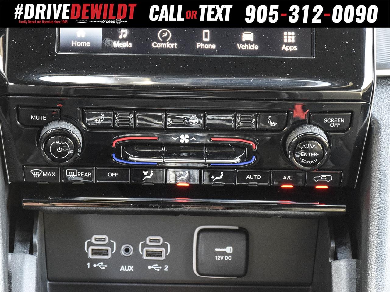 2024 Jeep Grand Cherokee LAREDO   POWER SUNROOF   LOW KM! Photo