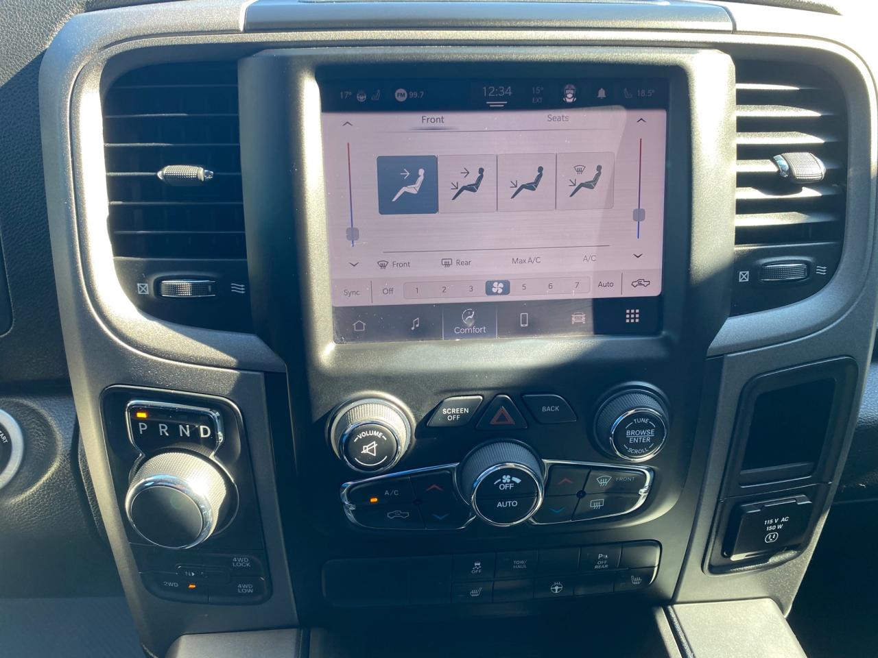 2022 RAM 1500 Classic TRADESMAN Photo