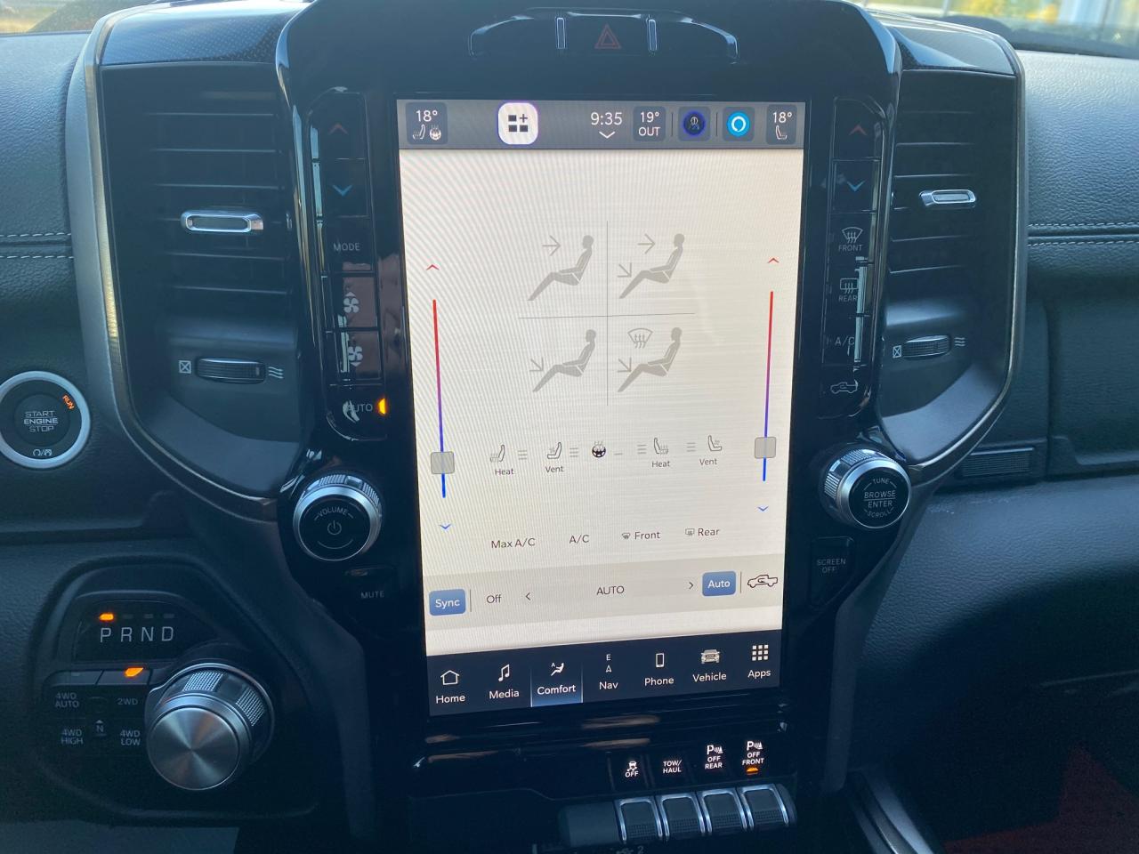 2022 RAM 1500 SPORT Photo