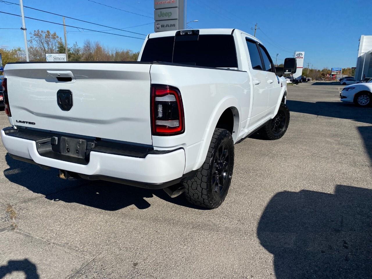 2024 RAM 2500 Limited 4x4 Crew Cab 6'4 Box Photo4