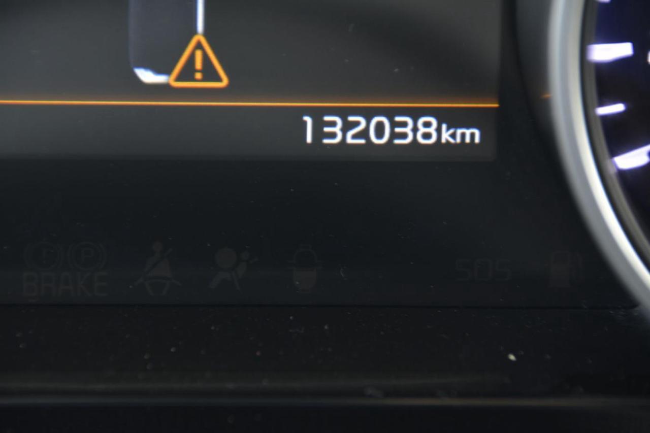 2022 Kia Carnival CARNIVAL LX Photo4