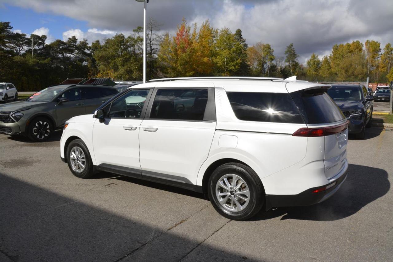 2022 Kia Carnival CARNIVAL LX Photo
