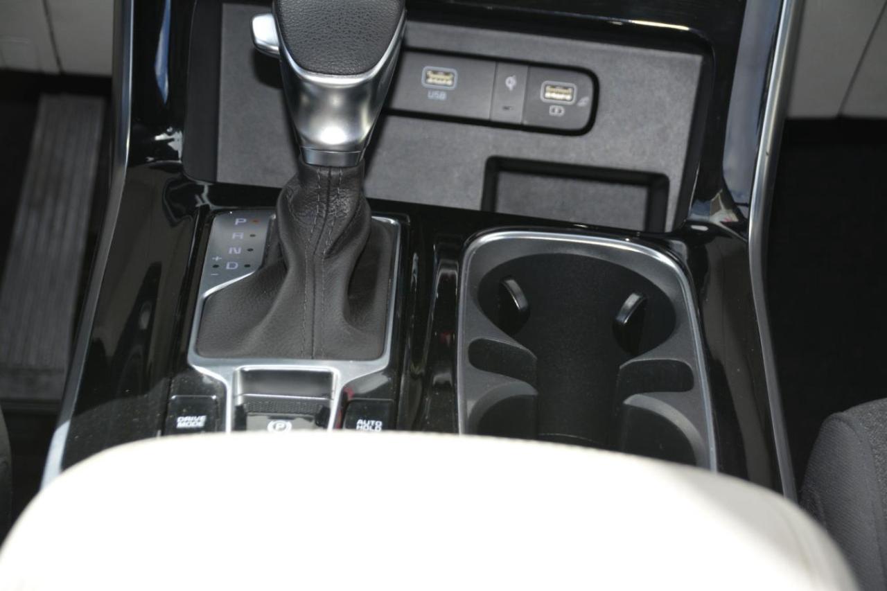 2022 Kia Carnival CARNIVAL LX Photo