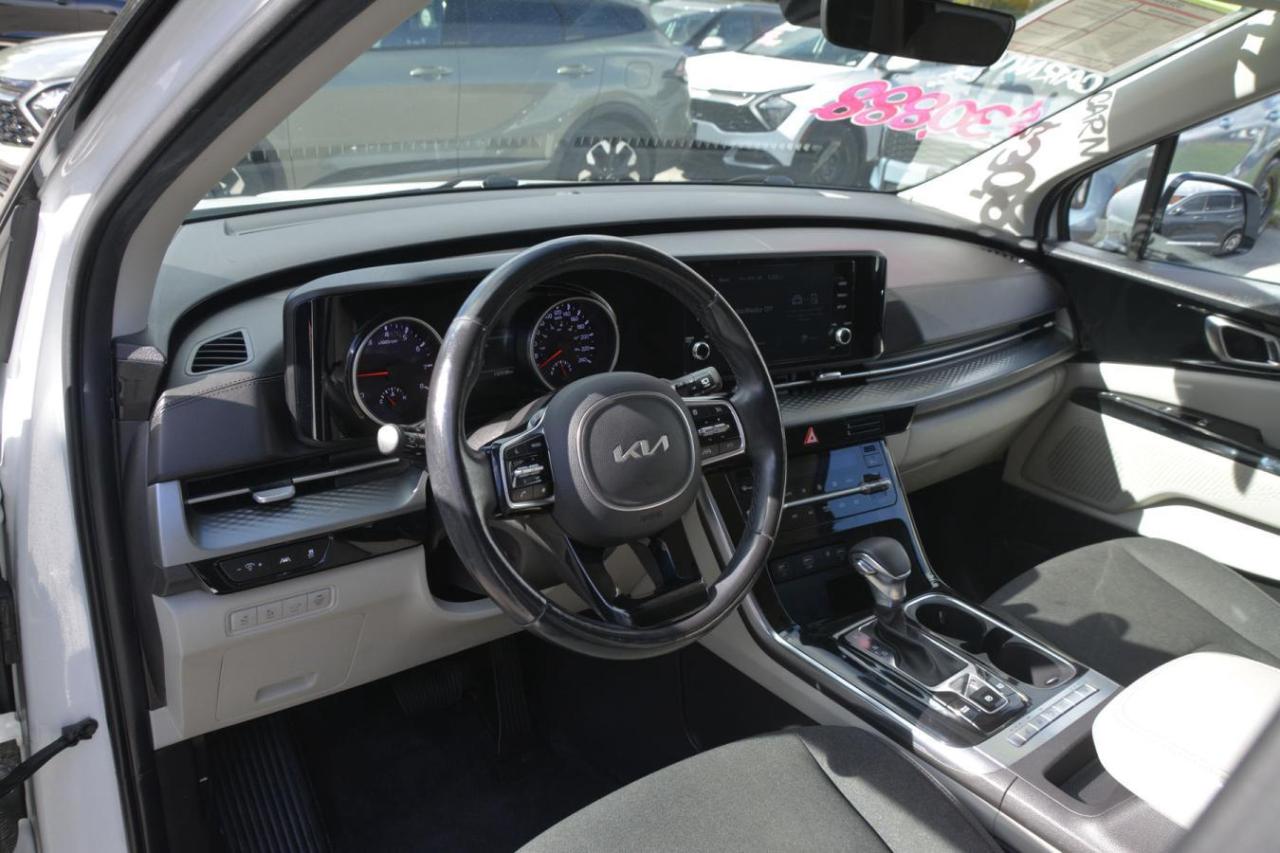 2022 Kia Carnival CARNIVAL LX Photo