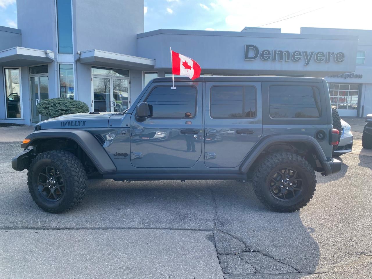 2024 Jeep Wrangler SPORT Photo