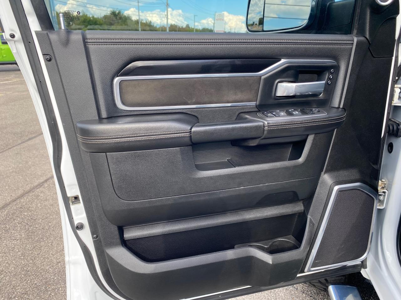 2022 RAM 2500 Laramie Photo