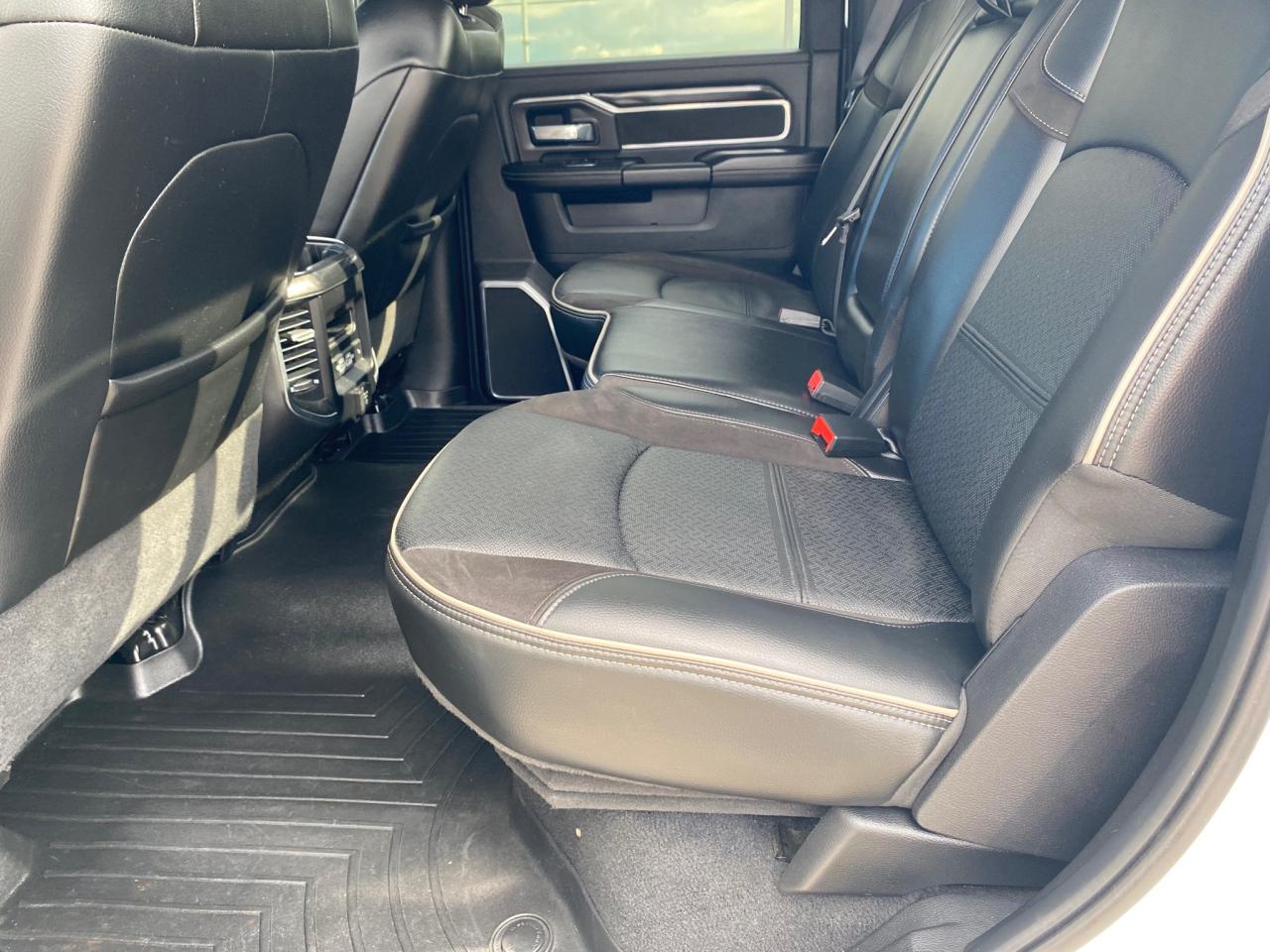 2022 RAM 2500 Laramie Photo