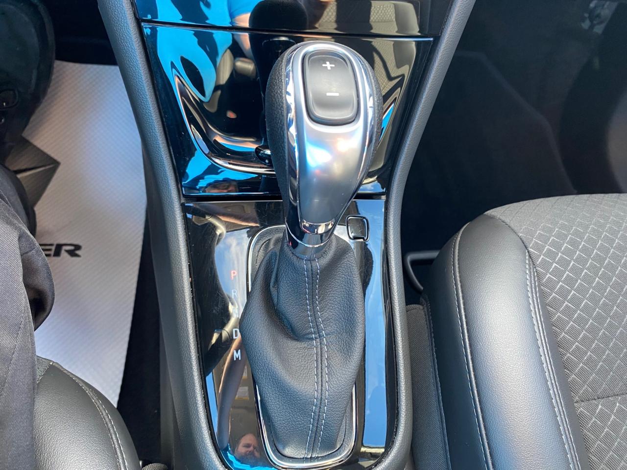 2022 Buick Encore Preferred Photo