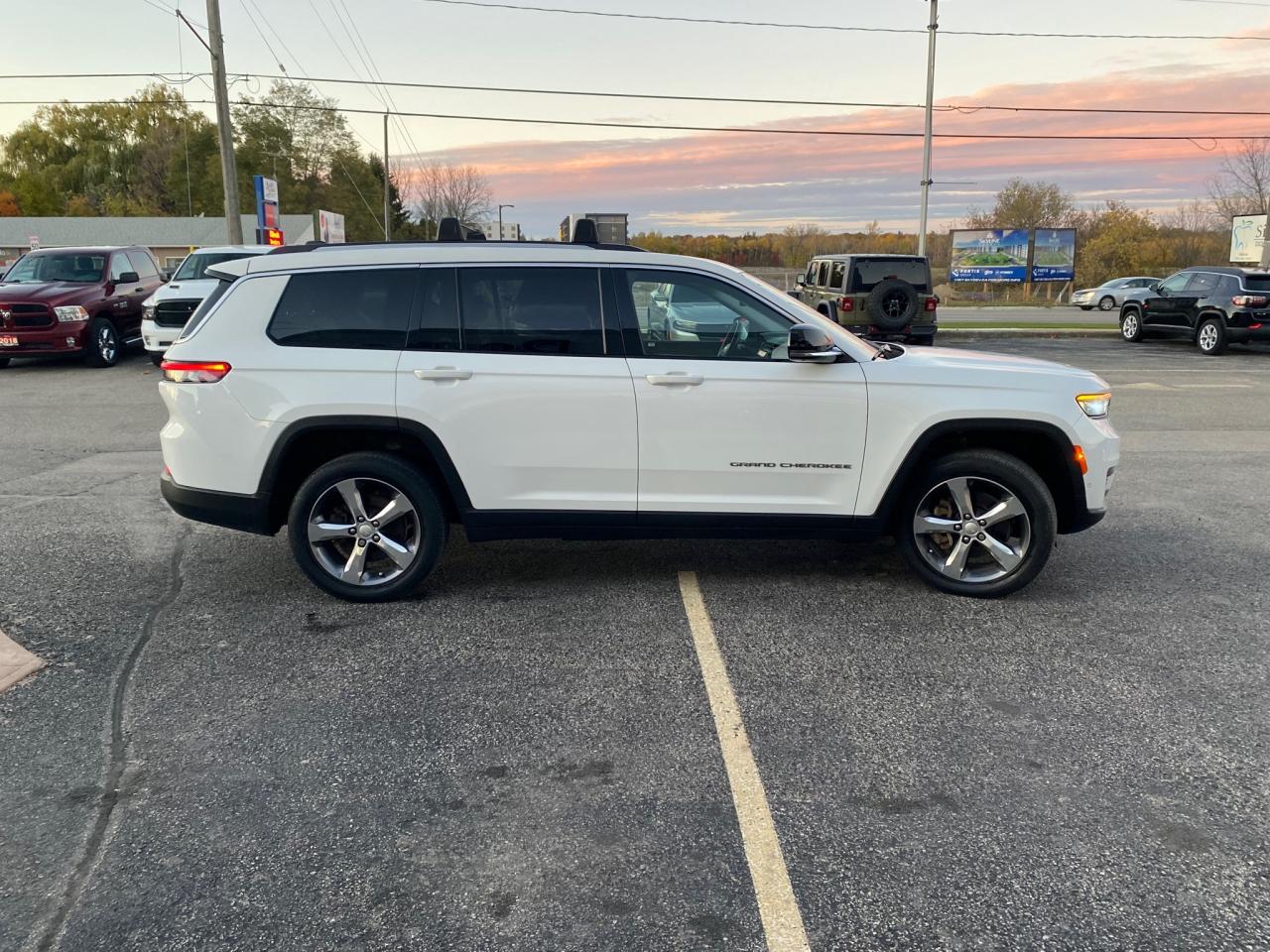 2021 Jeep Grand Cherokee L Limited Photo