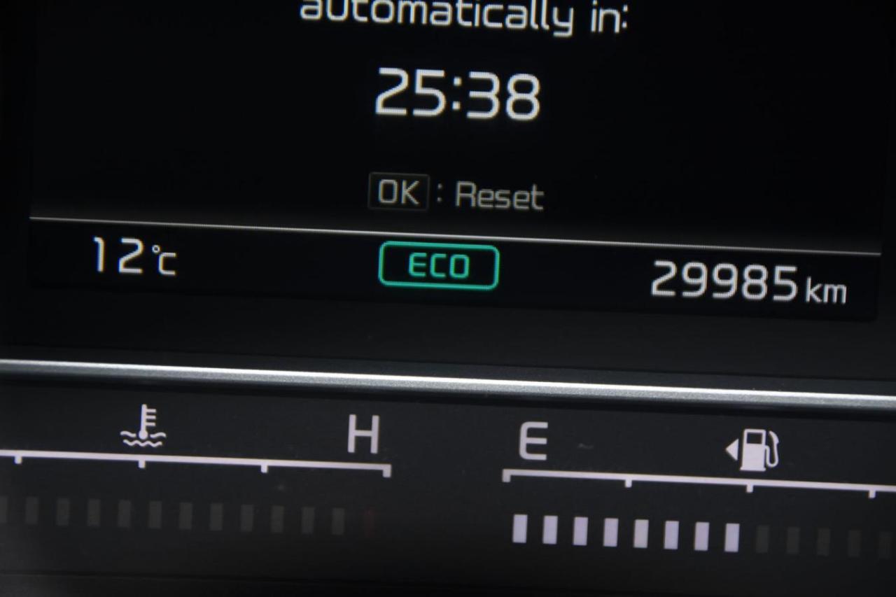 2023 Kia Sorento LX Photo4