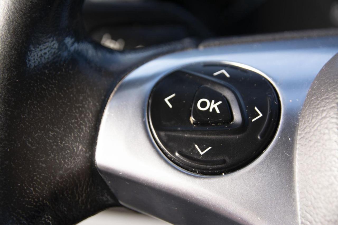 2017 Ford Transit Cargo Van TRANSIT T-250 Photo