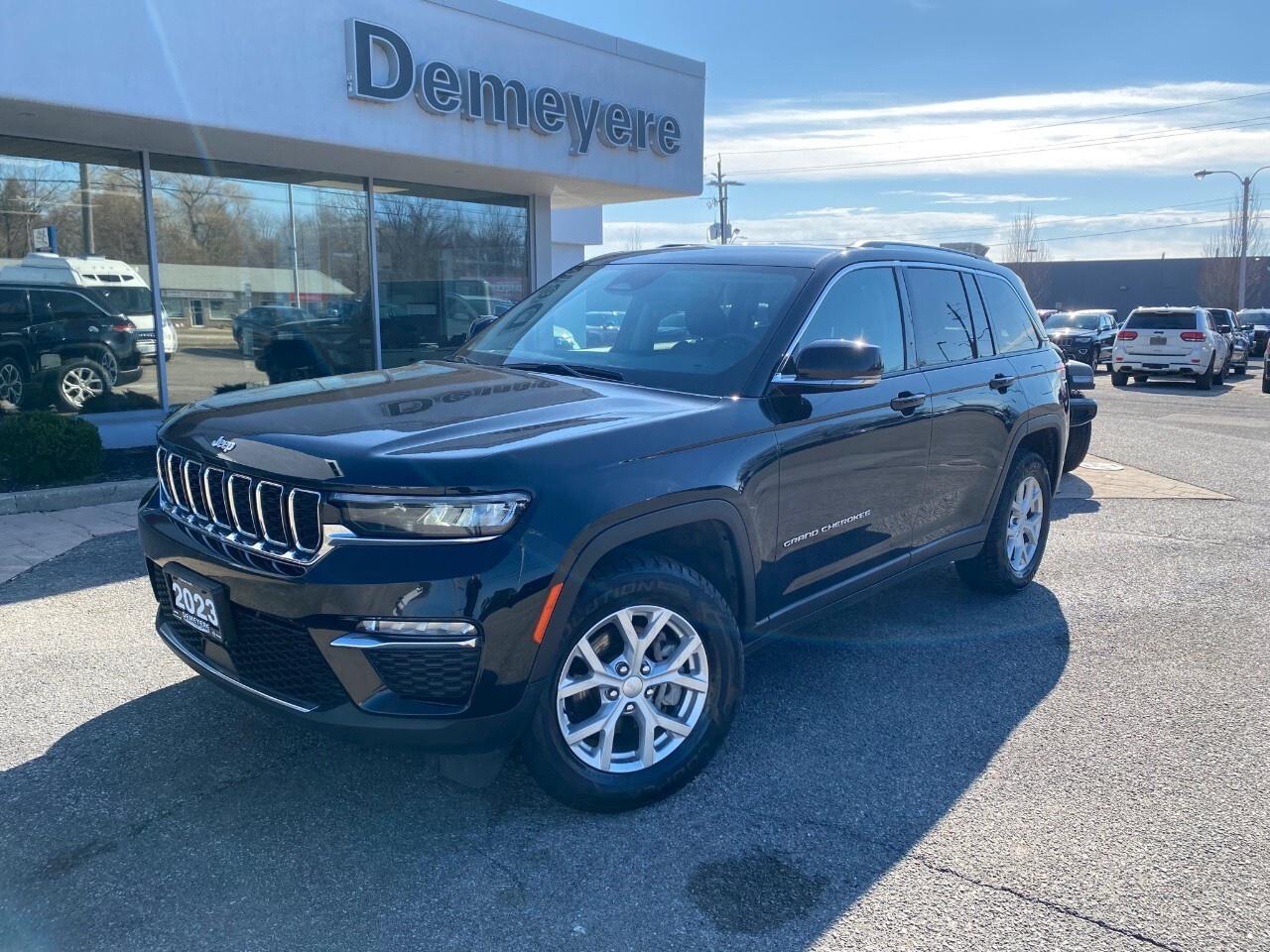 2023 Jeep Grand Cherokee LIMITED 4X4 Photo0