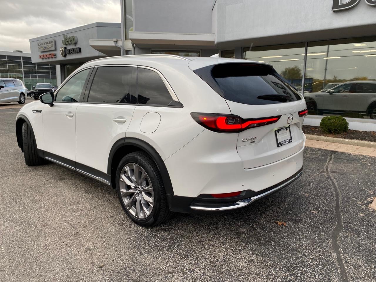 2024 Mazda CX-90 MHEV GT-P Photo2