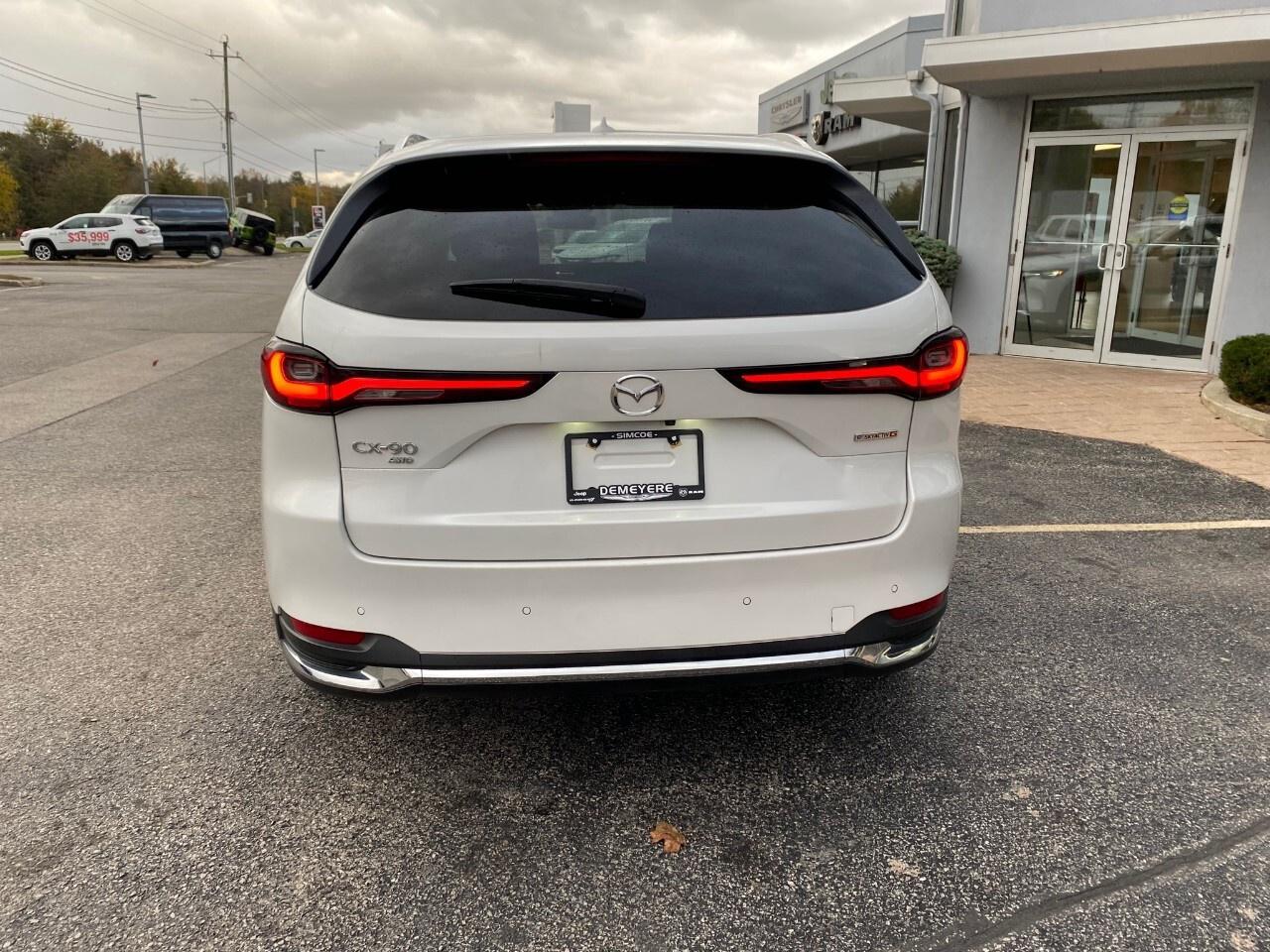 2024 Mazda CX-90 MHEV GT-P AWD Photo3