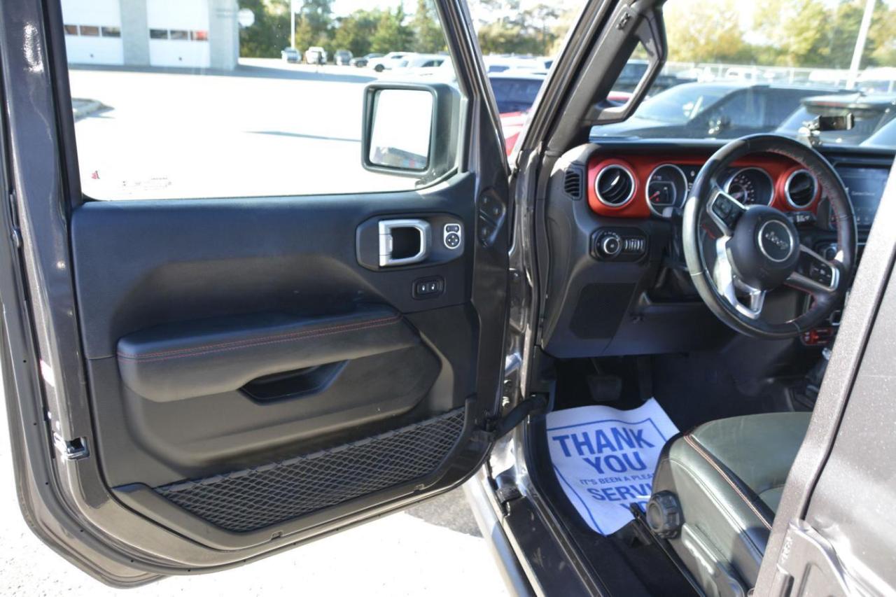 2018 Jeep WRANGLER UNLIMITED Rubicon Photo