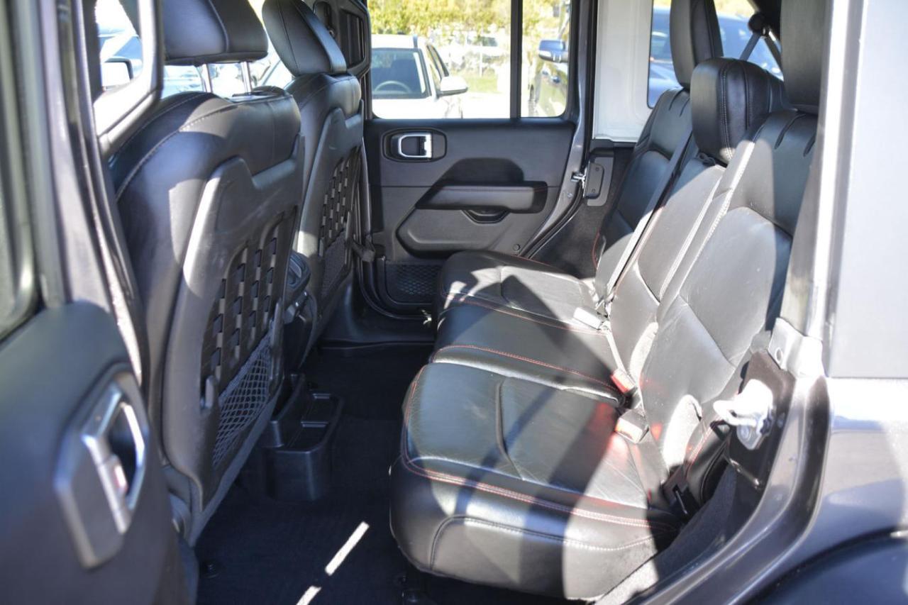 2018 Jeep WRANGLER UNLIMITED Rubicon Photo