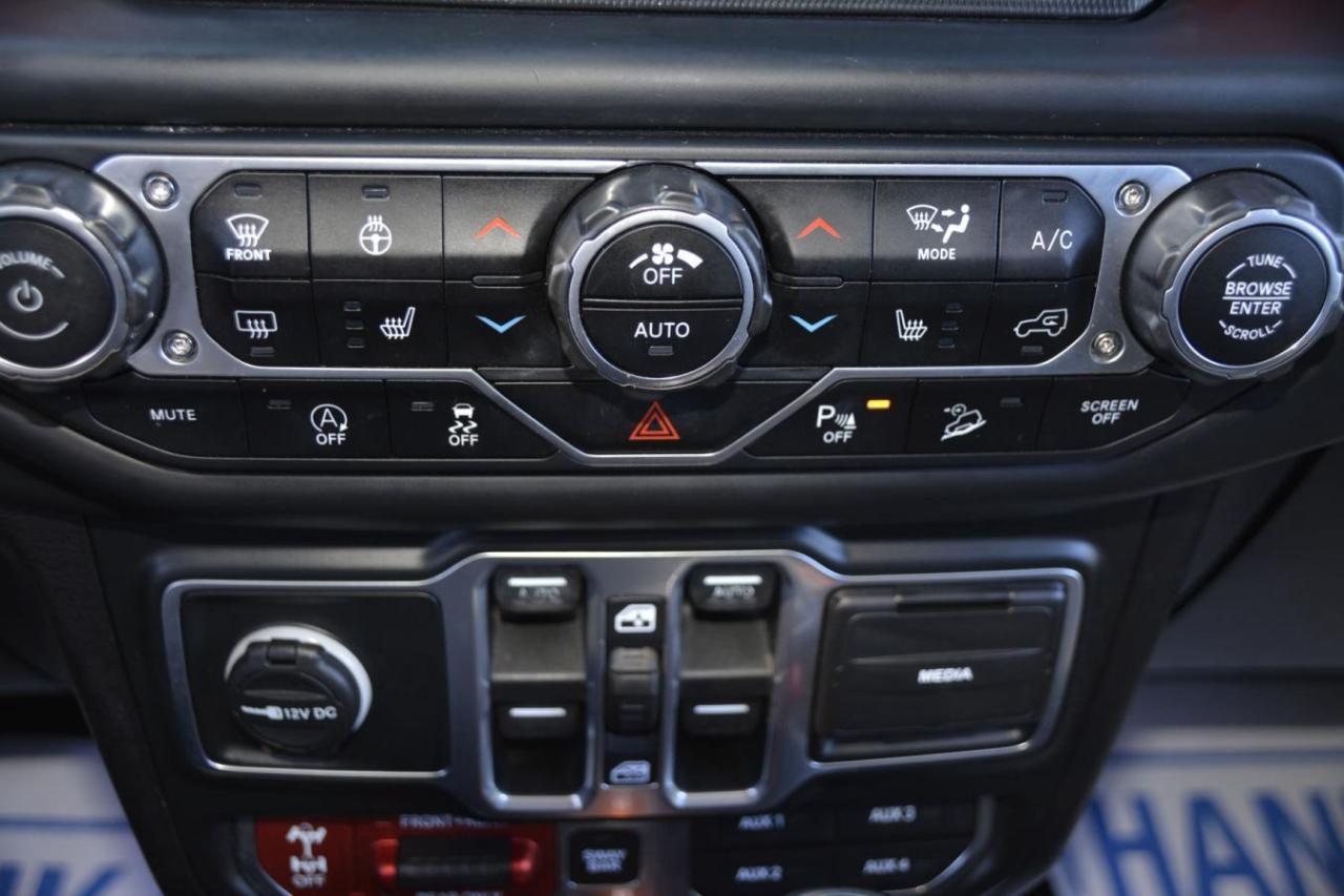 2018 Jeep WRANGLER UNLIMITED Rubicon Photo