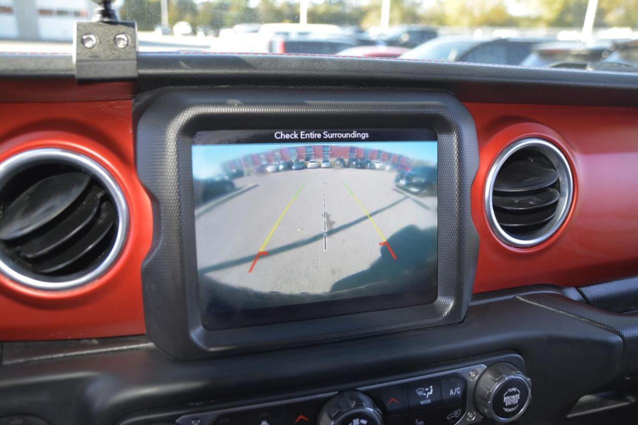 2018 Jeep WRANGLER UNLIMITED Rubicon Photo