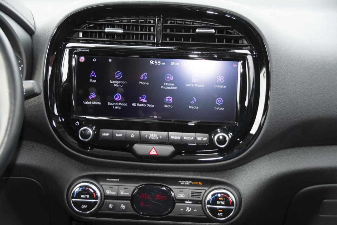 2022 Kia Soul SOUL EX Photo