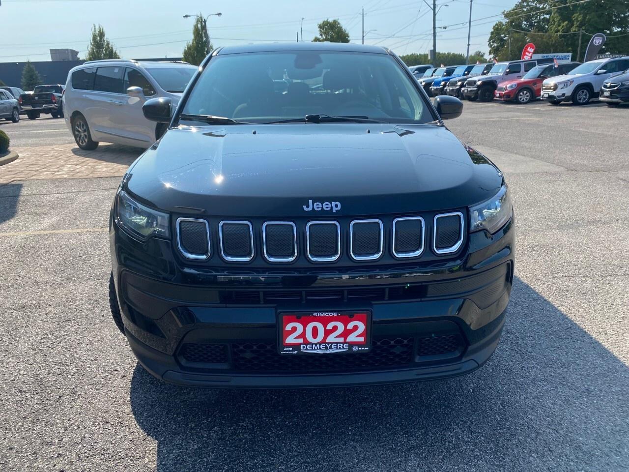 2022 Jeep Compass SPORT FWD Photo