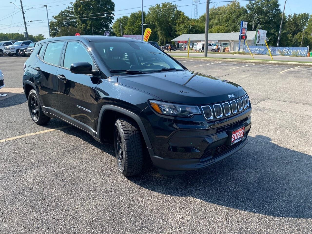 2022 Jeep Compass SPORT FWD Photo