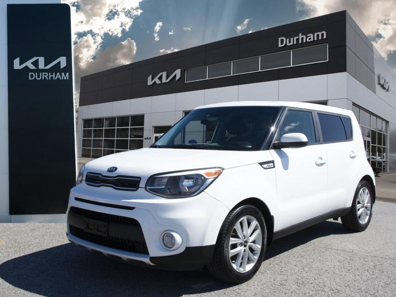 2017 Kia Soul + Photo0