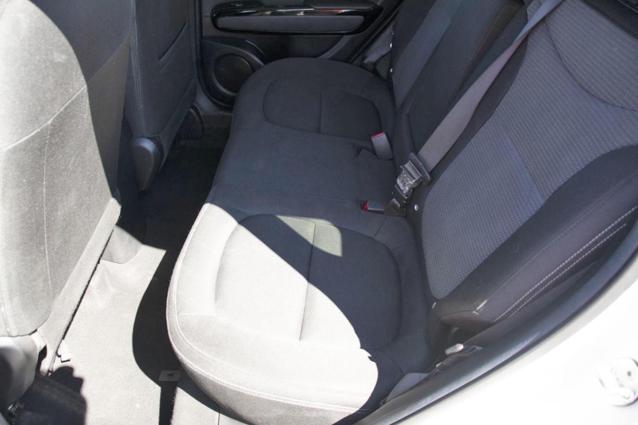 2017 Kia Soul + Photo