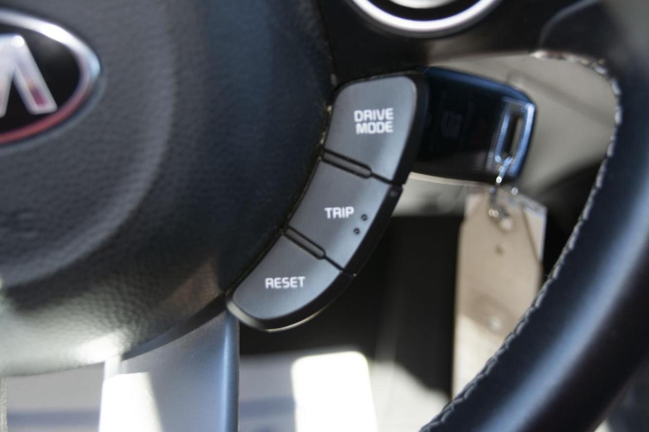 2017 Kia Soul + Photo