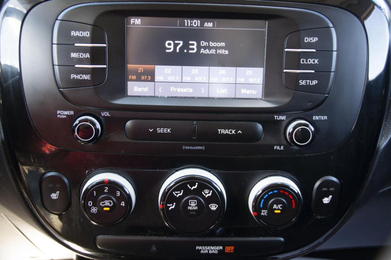 2017 Kia Soul + Photo