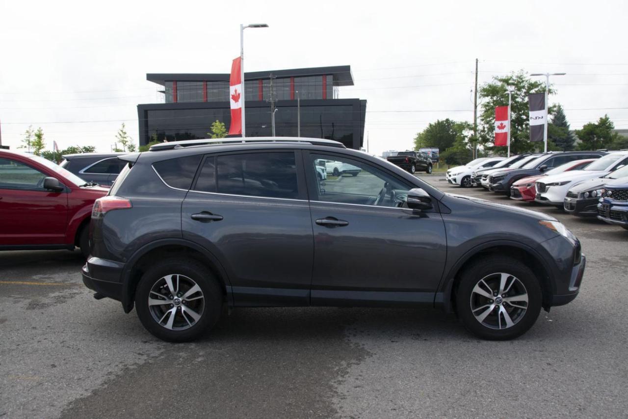 2018 Toyota RAV4 LE Photo