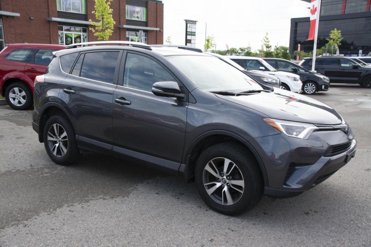 2018 Toyota RAV4 LE Photo