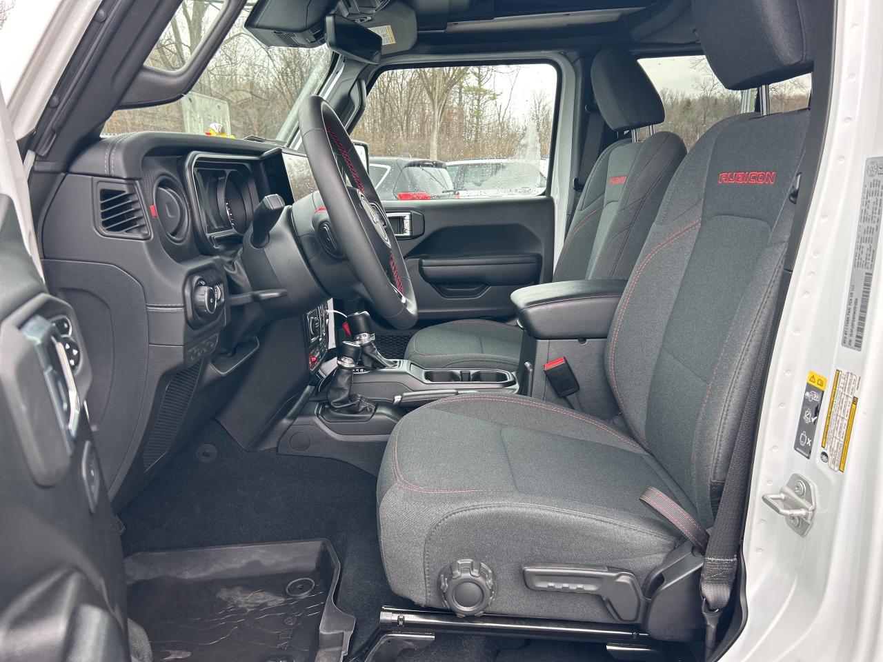 2024 Jeep Wrangler Rubicon Sky-One roof Photo