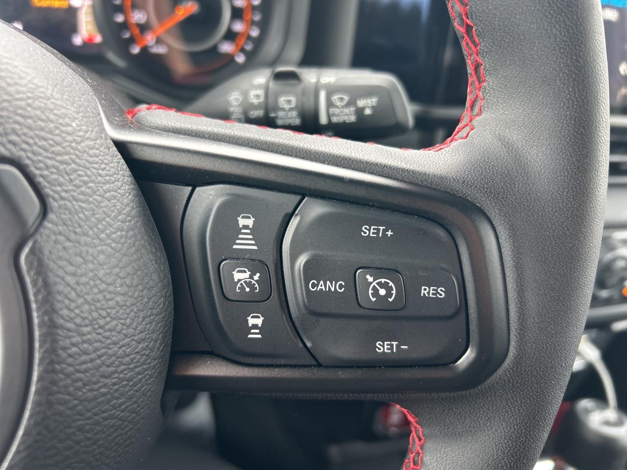 2024 Jeep Wrangler Rubicon Sky-One roof Photo