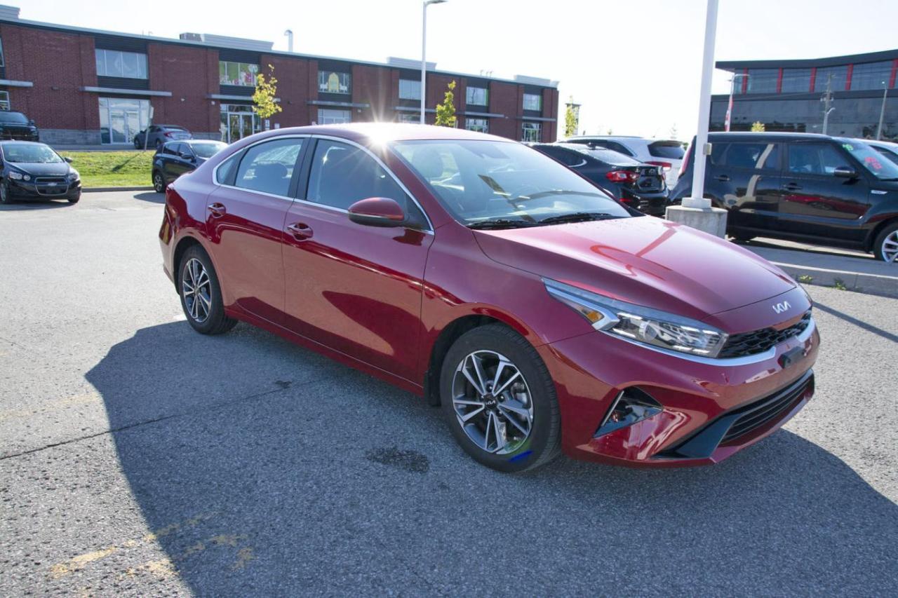 2023 Kia Forte FORTE EX Photo