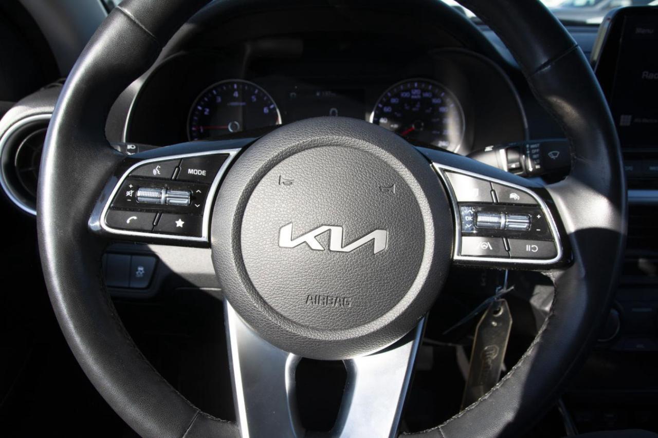 2023 Kia Forte FORTE EX Photo